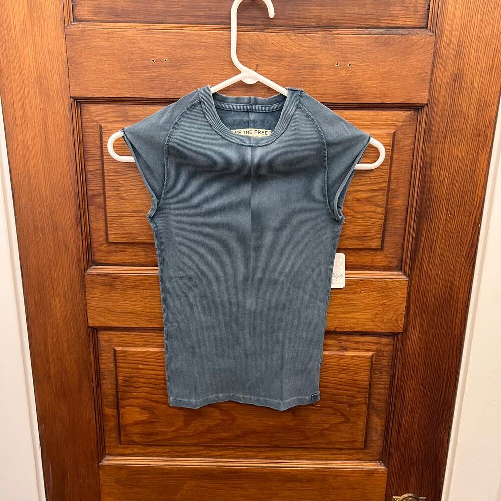 Free People We The Free Ever Had Tee sz XS Dragonfly Blue NWT's $38